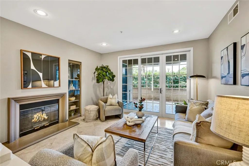 5142 Warner Avenue 109, Huntington Beach, CA 92649