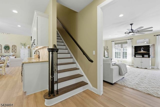 32 Mallard Dr, Allamuchy Twp., NJ 07840