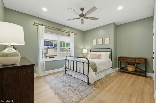 32 Mallard Dr, Allamuchy Twp., NJ 07840