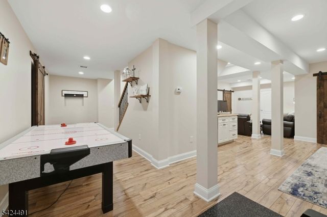 32 Mallard Dr, Allamuchy Twp., NJ 07840