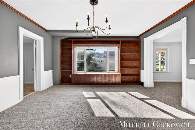 832 E Michigan Avenue, Marshall, MI 49068