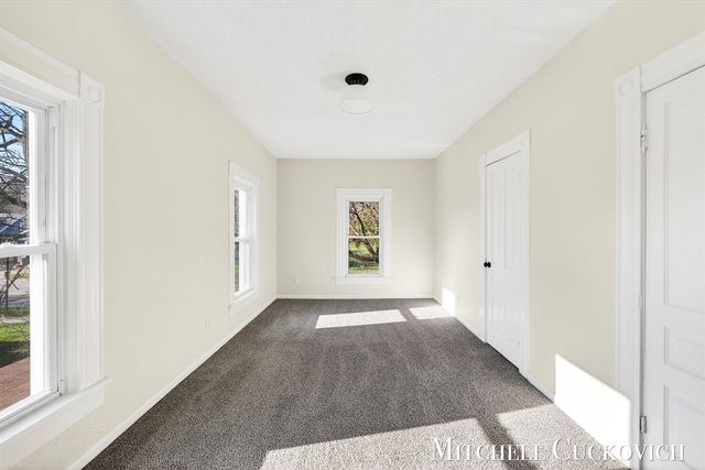 832 E Michigan Avenue, Marshall, MI 49068