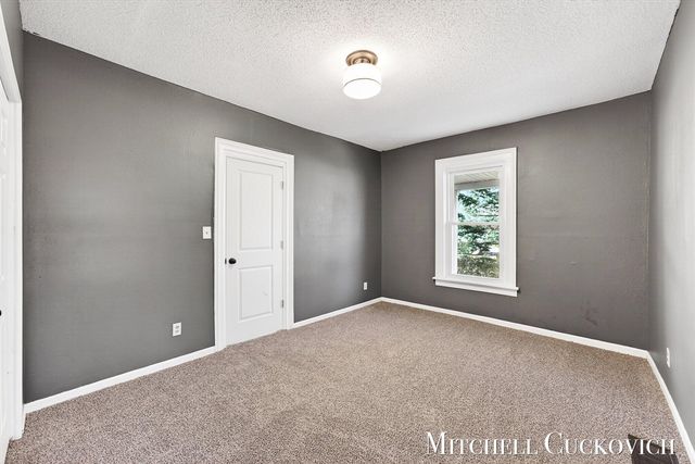 832 E Michigan Avenue, Marshall, MI 49068