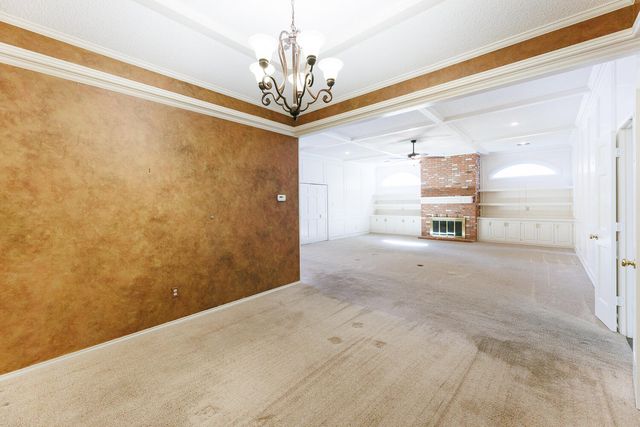 1906 Albany Avenue, Lubbock, TX 79407