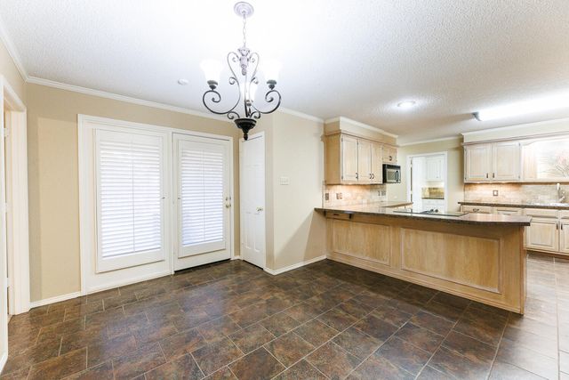 1906 Albany Avenue, Lubbock, TX 79407