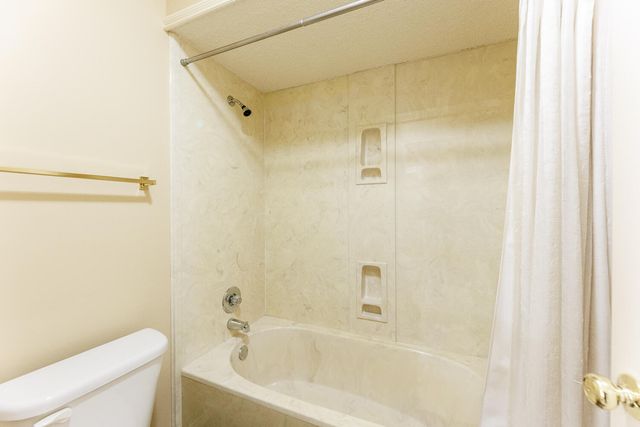 1906 Albany Avenue, Lubbock, TX 79407