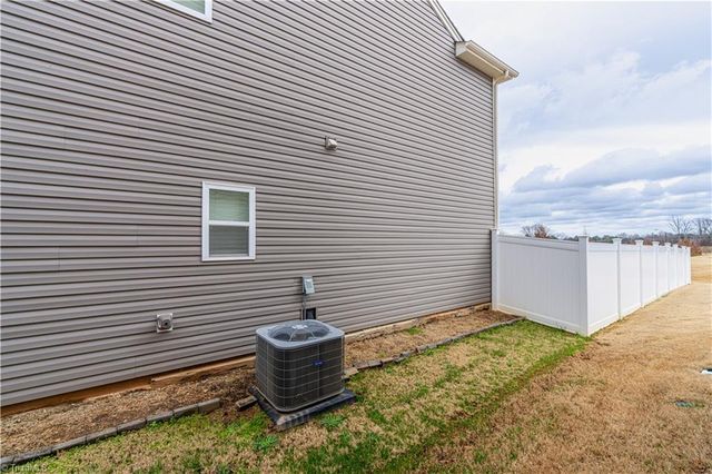 632 Wrenn Forest Street, High Point, NC 27260