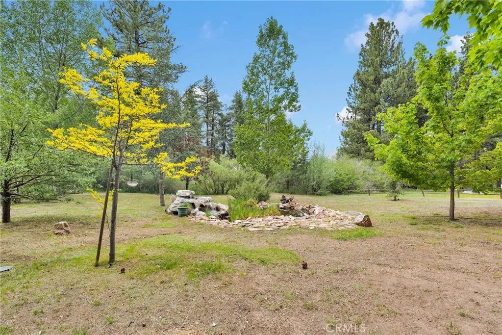 Image 32 of property listing at 908 Knickerbocker Road, Big Bear Lake, CA 92315