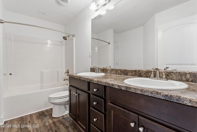 152 Saltmeadow Circle, Ocean Springs, MS 39564