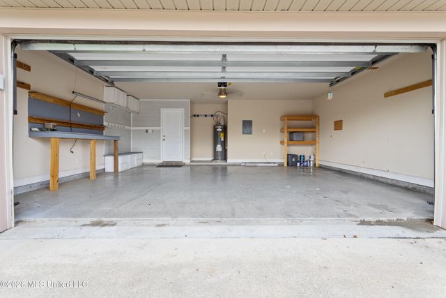152 Saltmeadow Circle, Ocean Springs, MS 39564