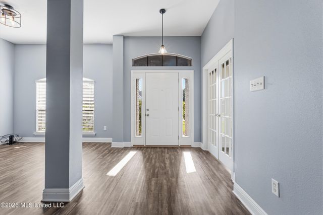 152 Saltmeadow Circle, Ocean Springs, MS 39564