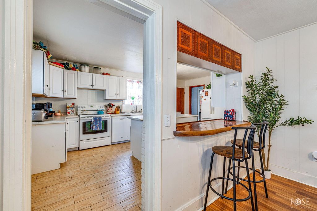 Image 10 of property listing at 208 Lipan Drive, San Angelo, TX 76903