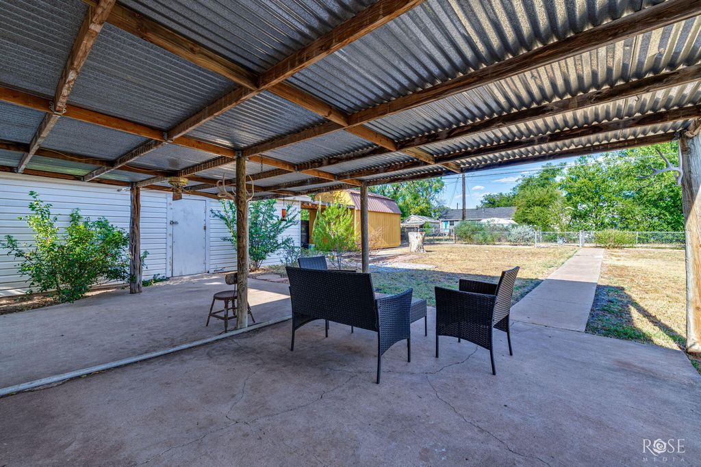 Image 25 of property listing at 208 Lipan Drive, San Angelo, TX 76903