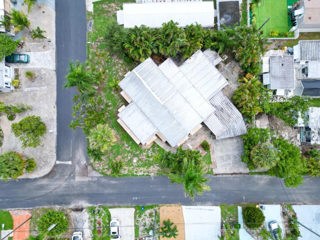 8903 Oak Street, Boynton Beach, FL 33436