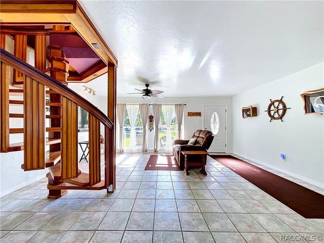 11590 N Kayak Point, Inglis, FL 34449