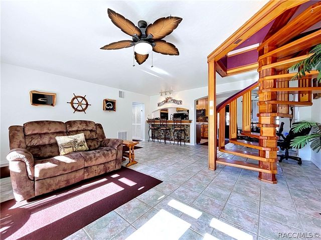 11590 N Kayak Point, Inglis, FL 34449