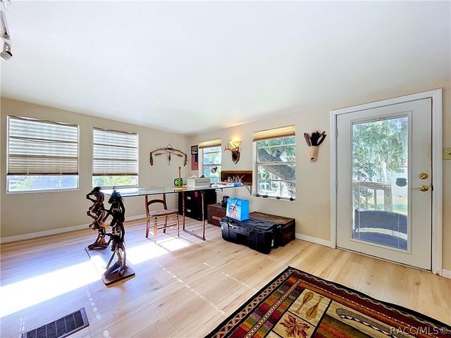 11590 N Kayak Point, Inglis, FL 34449