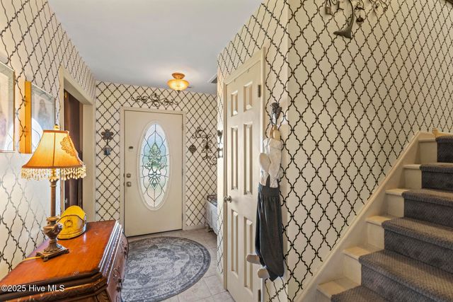 508 University Drive, Jacksonville, NC 28546