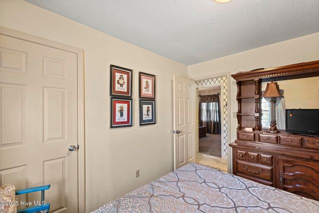 508 University Drive, Jacksonville, NC 28546