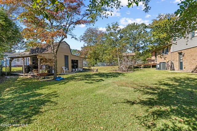 508 University Drive, Jacksonville, NC 28546