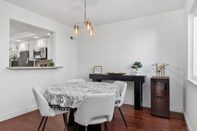 6561 Corte Cisco, Carlsbad, CA 92009