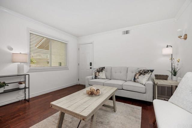 6561 Corte Cisco, Carlsbad, CA 92009