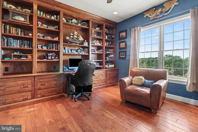 1080 SWATARA RD, Hershey, PA 17033