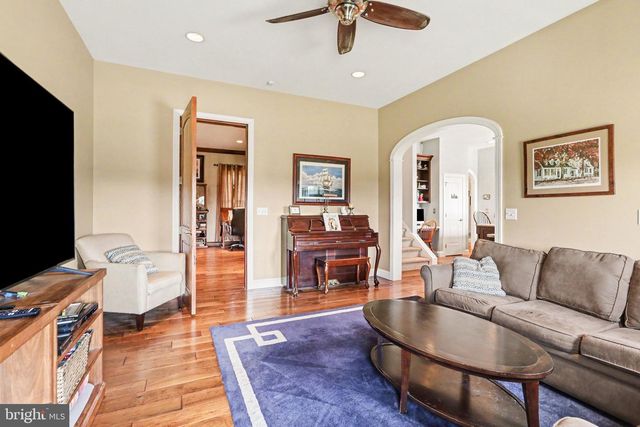 1080 SWATARA RD, Hershey, PA 17033