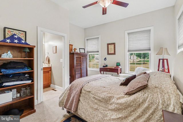 1080 SWATARA RD, Hershey, PA 17033
