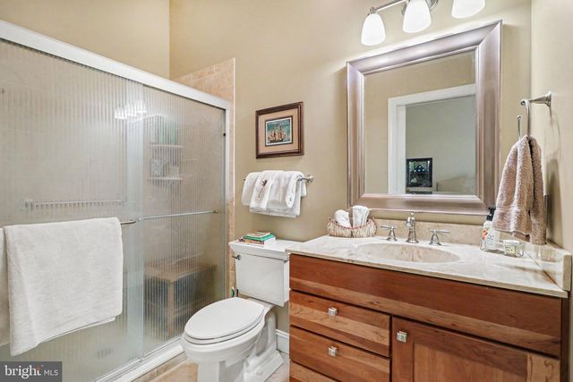1080 SWATARA RD, Hershey, PA 17033