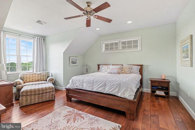 1080 SWATARA RD, Hershey, PA 17033