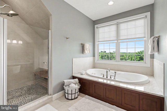 1080 SWATARA RD, Hershey, PA 17033
