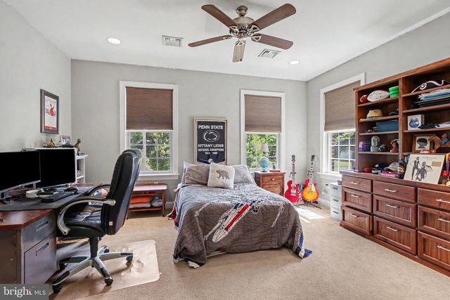 1080 SWATARA RD, Hershey, PA 17033