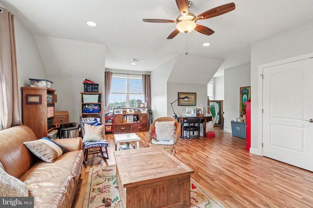 1080 SWATARA RD, Hershey, PA 17033