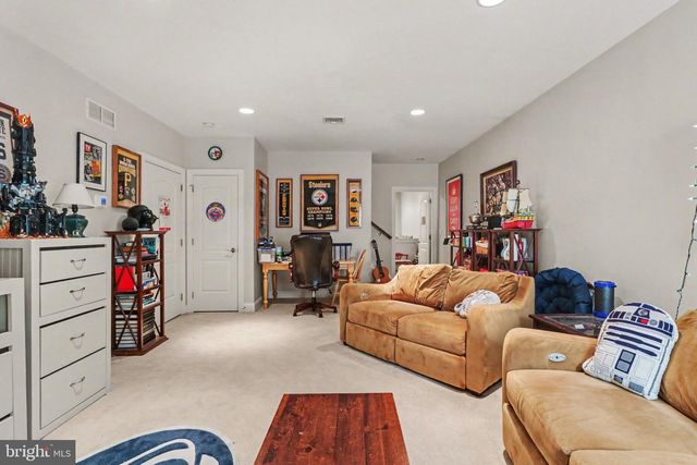 1080 SWATARA RD, Hershey, PA 17033