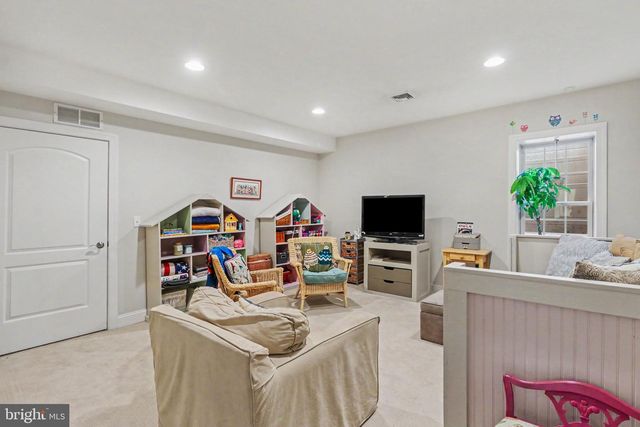 1080 SWATARA RD, Hershey, PA 17033