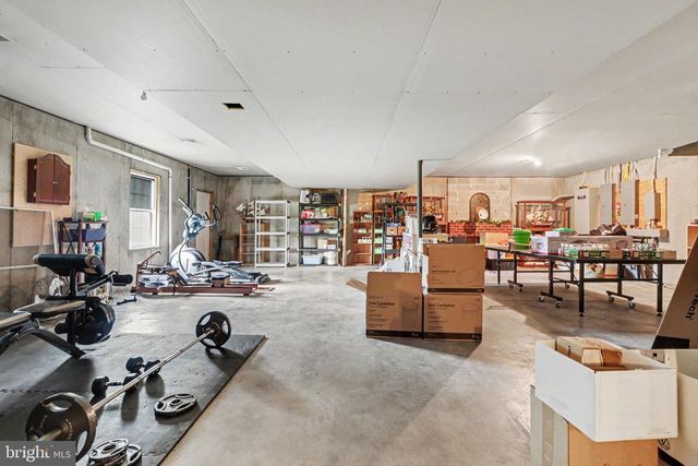 1080 SWATARA RD, Hershey, PA 17033