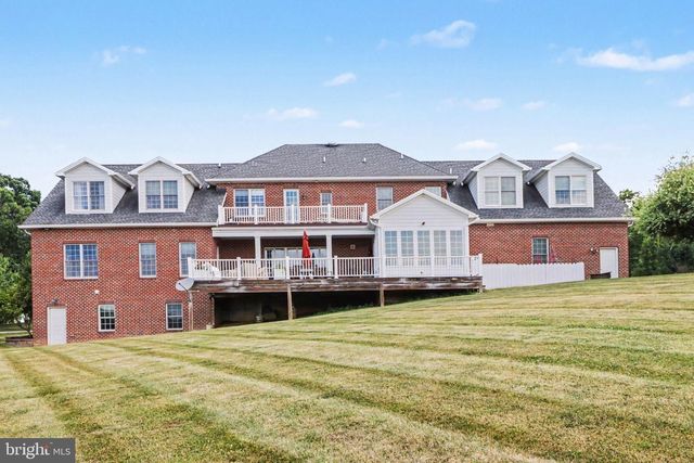 1080 SWATARA RD, Hershey, PA 17033