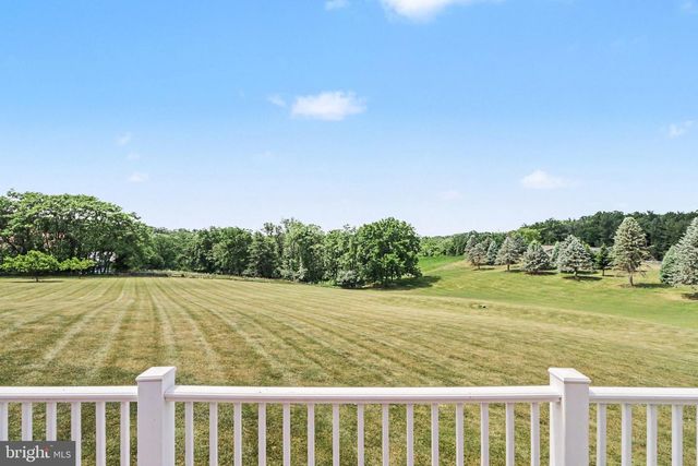 1080 SWATARA RD, Hershey, PA 17033