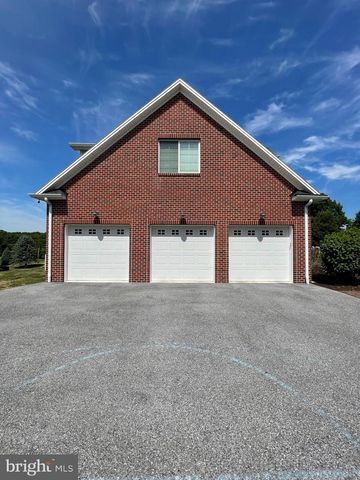 1080 SWATARA RD, Hershey, PA 17033