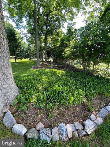 1080 SWATARA RD, Hershey, PA 17033