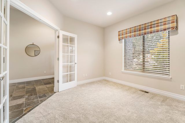 784 Ribbon Falls Road, Redmond, OR 97756