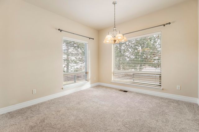 784 Ribbon Falls Road, Redmond, OR 97756