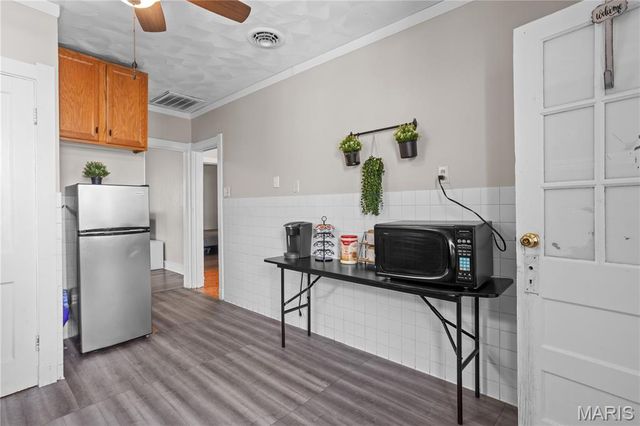 4931 Mardel Avenue, St Louis, MO 63109