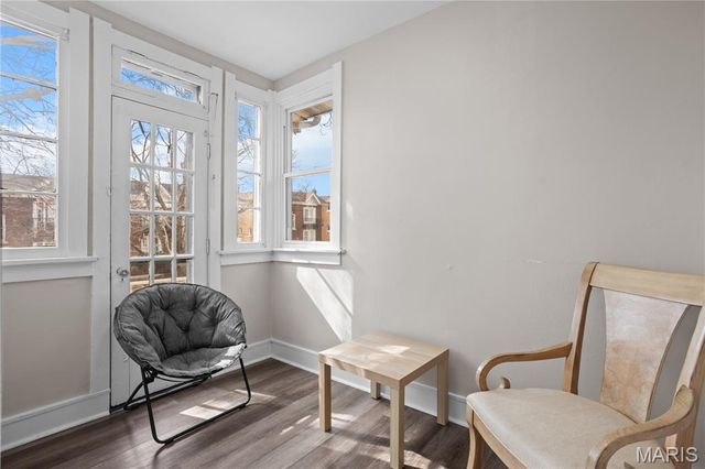 4931 Mardel Avenue, St Louis, MO 63109