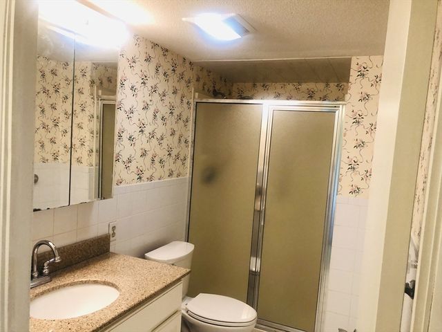402 Paradise 2L, Swampscott, MA 01907