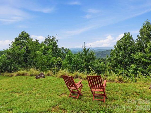 21 Marble Heights Trail, Hendersonville, NC 28791