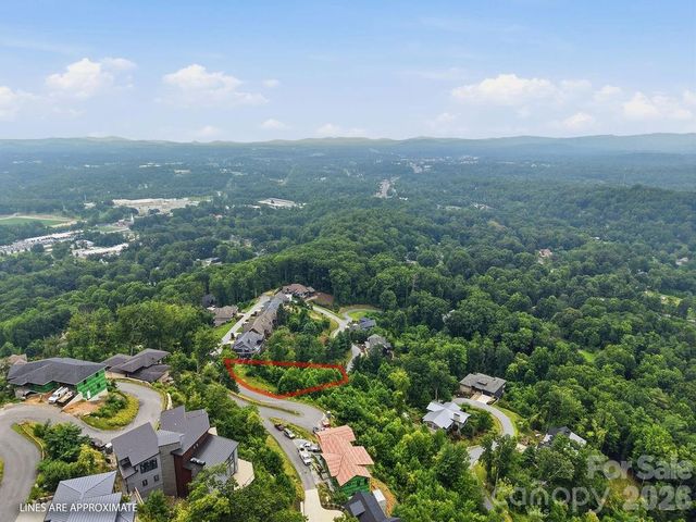 21 Marble Heights Trail, Hendersonville, NC 28791