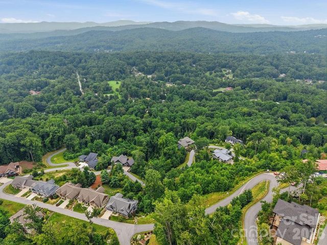 21 Marble Heights Trail, Hendersonville, NC 28791