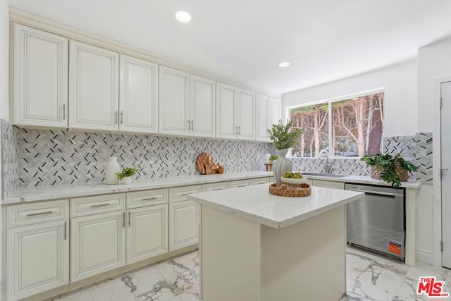 10308 Keswick Avenue, Los Angeles, CA 90064